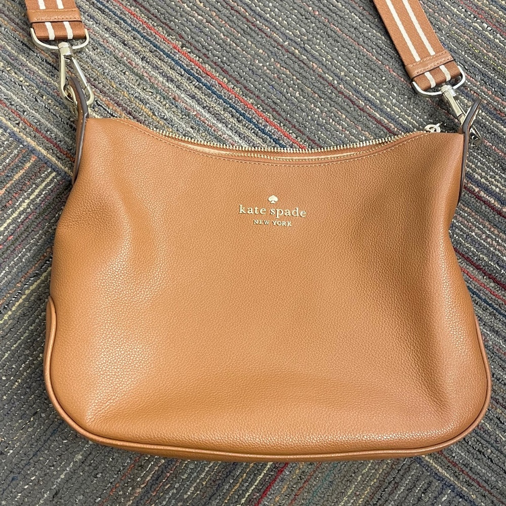 Kate Spade Crossbody purse EUC